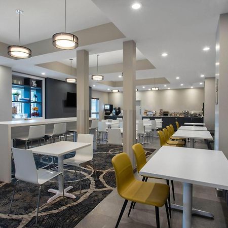 Microtel Inn & Suites By Wyndham Mont Tremblant Mont-Tremblant Exterior foto