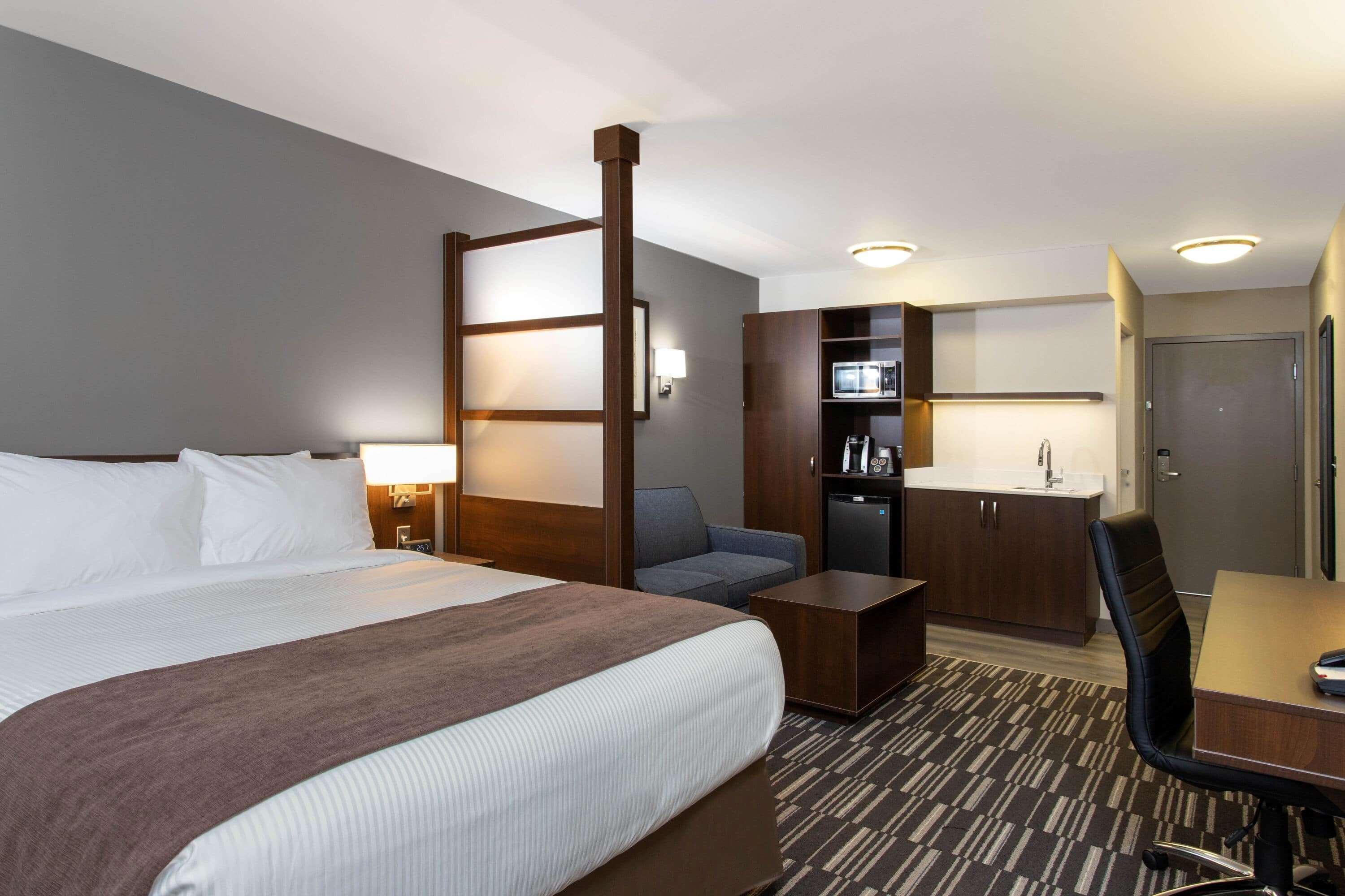 Microtel Inn & Suites By Wyndham Mont Tremblant Mont-Tremblant Exterior foto